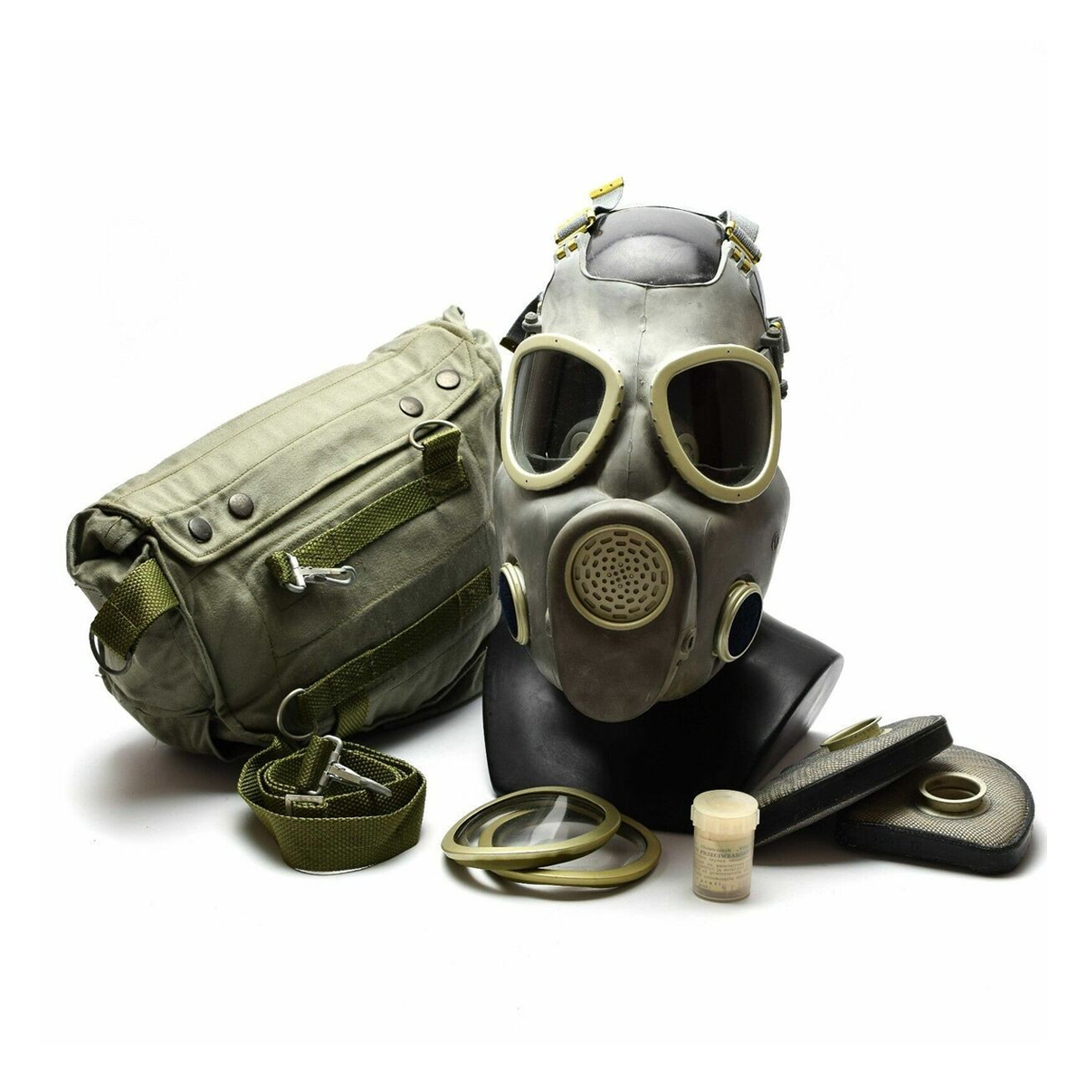 POLISH MP4 BLACK GAS MASK W/5-FILTERS & BAG NEW