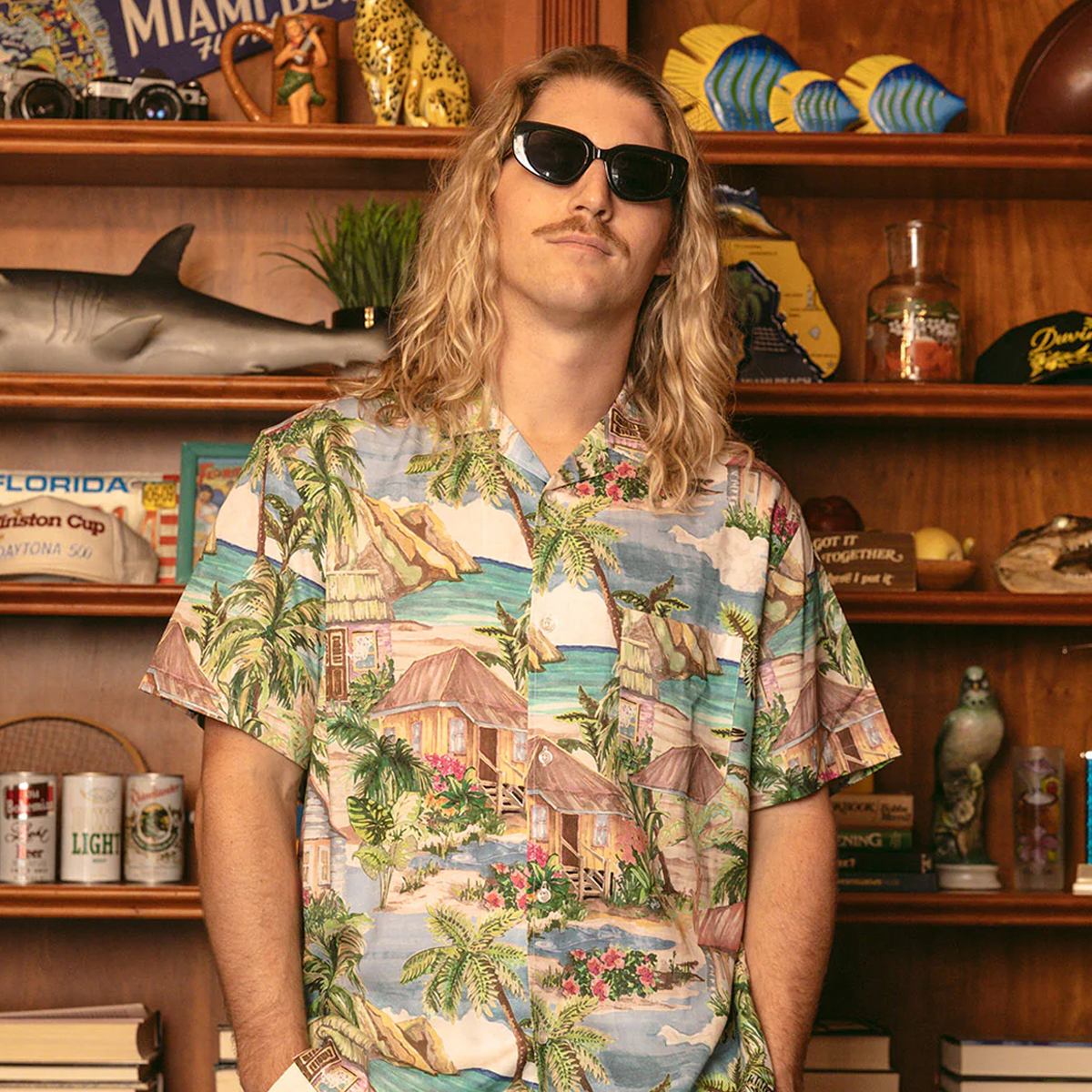 Vacation Daze Buttonup