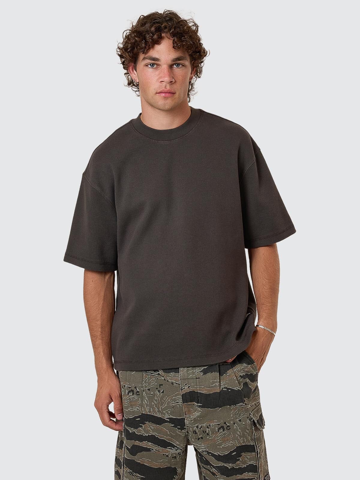 Arts & Industrial Box Fit Oversize Cropped Waffle Tee