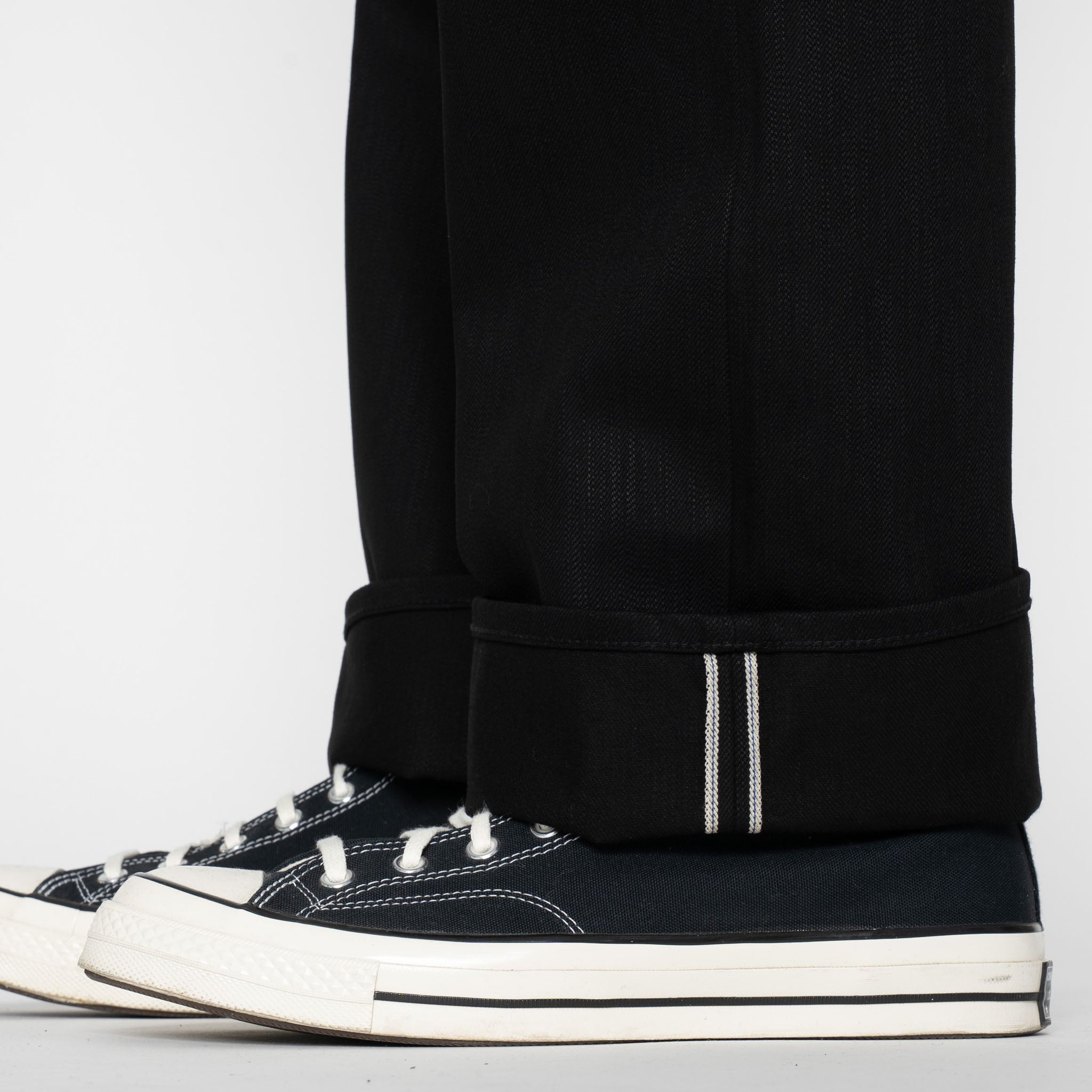 Wide Fit 14.5oz Slubby Black Selvedge - Black