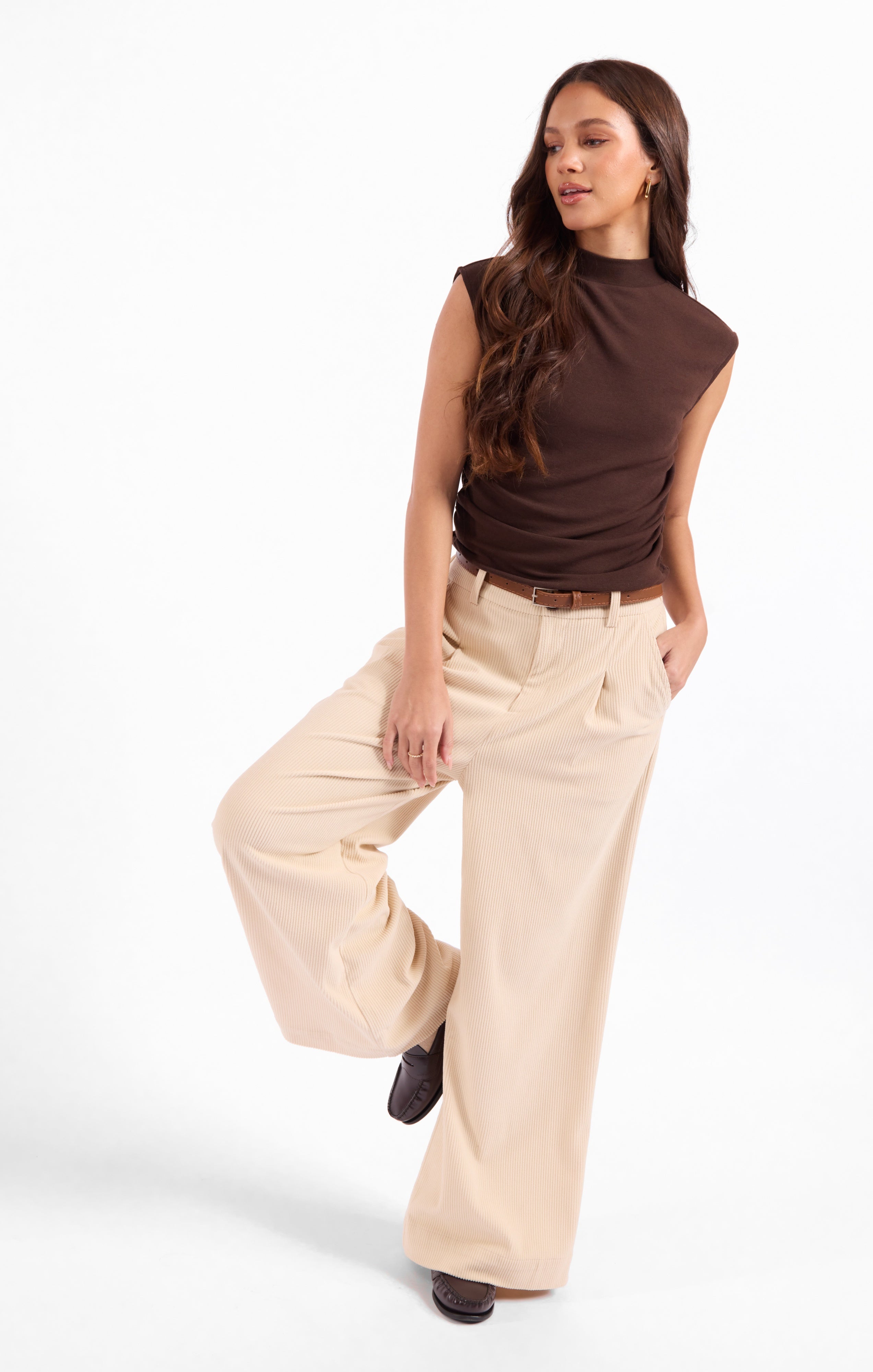 Sweetie Mock Neck Tank - Oak